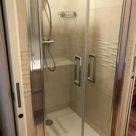 T4 121 M2 Georges 1er Centre-ville 3 Apartament *