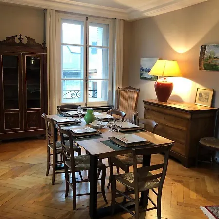 T4 121 M2 Georges 1er Centre-ville 3 * Aix-les-Bains