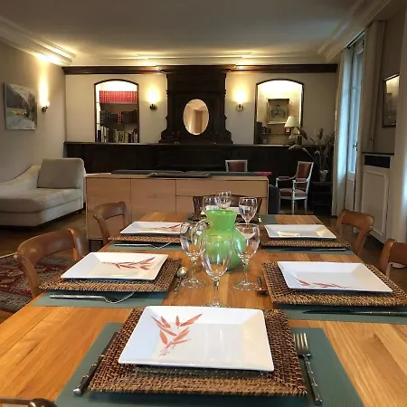 T4 121 M2 Georges 1er Centre-ville 3 Aix-les-Bains