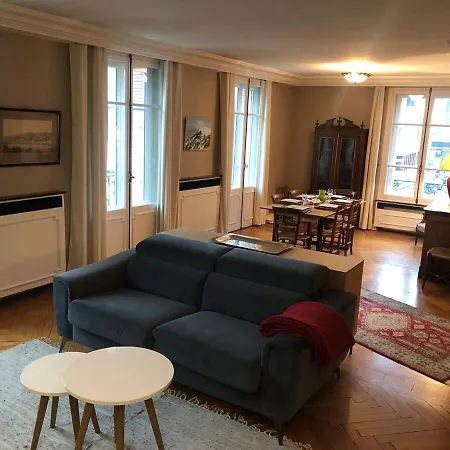 Appartement T4 121 M2 Georges 1er Centre-ville 3 *