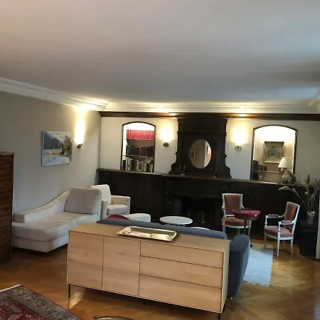 T4 121 M2 Georges 1er Centre-ville 3 Экс-ле-Бен