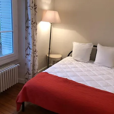 T4 121 M2 Georges 1er Centre-ville 3 * Экс-ле-Бен