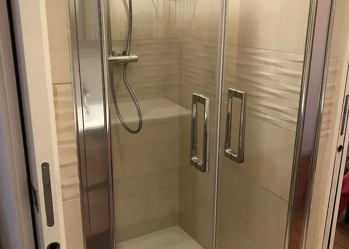 T4 121 M2 Georges 1er Centre-ville 3 Apartamento *