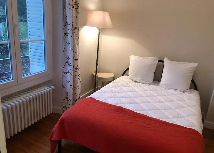 T4 121 M2 Georges 1er Centre-ville 3 * Aix-les-Bains